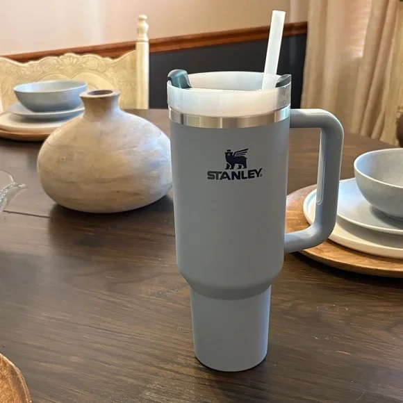 Stanley Gray Mug with Handle - Picture 1 of 1